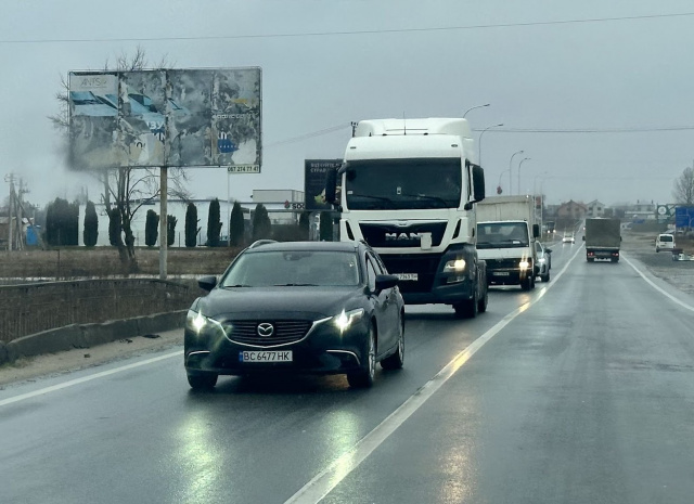 Щит 6x3,  а/д Західний Обхід м.Львова 0+400 Праворуч смт.Рясне Руське, біля АЗС Сокар