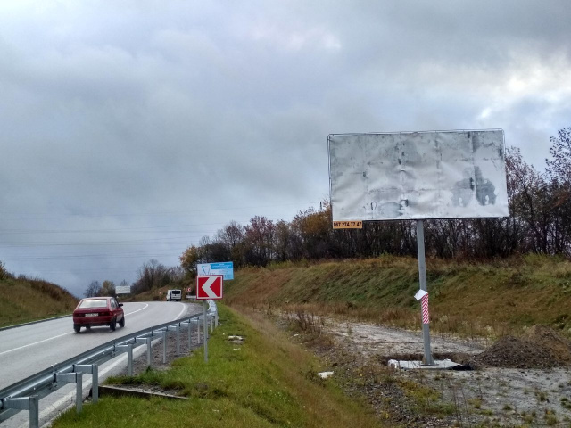 Щит 6x3, а/д ЛьвівПустомити Меденичі 11+020 км Праворуч вїзд у м.Львів з Малечковичів Щит 6x3, а/д ЛьвівПустомити Меденичі 11+020 км Праворуч вїзд у м.Львів з Малечковичів