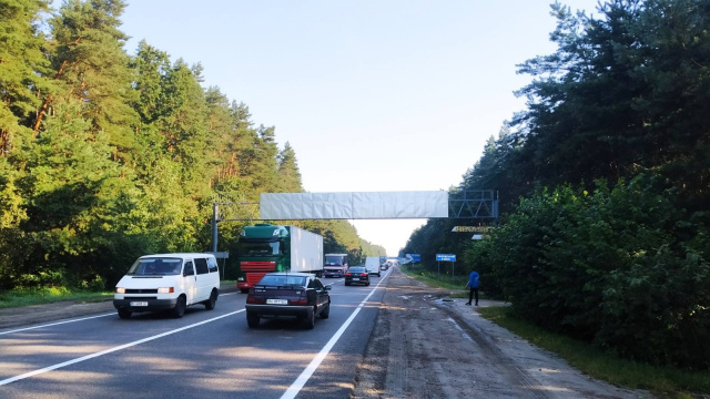 Міст 21x3, а/д Західний обхід м.Львова км 1+780 у напрямку у м.Львів смт.Рясне Руське, вїїзд в м.Львів (в рясне) Міст 21x3, а/д Західний обхід м.Львова км 1+780 у напрямку у м.Львів смт.Рясне Руське, вїїзд в м.Львів (в рясне)