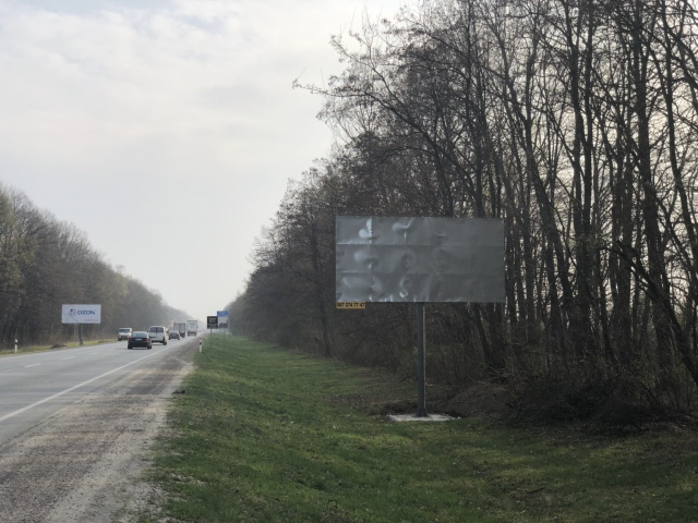 Щит 6x3,  а/д М06 Київ Чоп 609+550 км Праворуч Вїзд в  м.Стрий перед постом Поліції