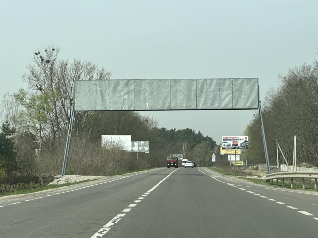 Міст 18x3,  а/д М10 Краківець Львів км.11+267, смт.Рясне Руське, в'їзд (рух) в м.Львів