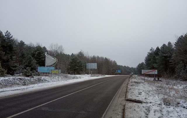 Щит 6x3, а/д М10 Краківець Львів 33+300 км праворуч Вїзд в м.Новояворівськ з м.Львів (біля Стели) Щит 6x3, а/д М10 Краківець Львів 33+300 км праворуч Вїзд в м.Новояворівськ з м.Львів (біля Стели)