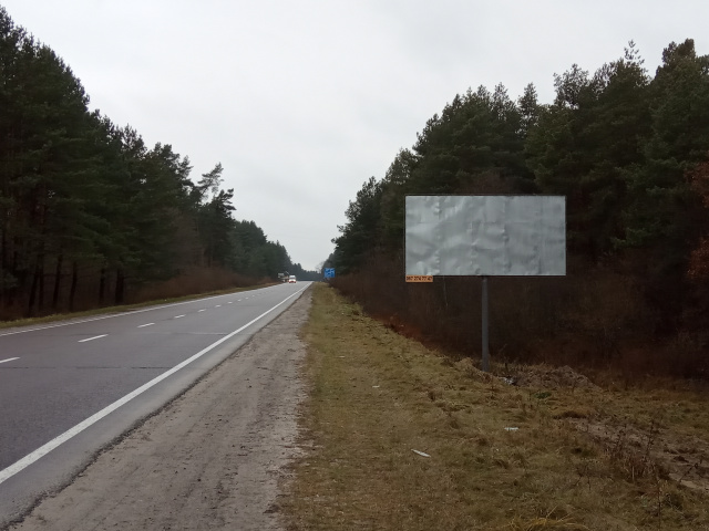 Щит 6x3, а/д М10 Краківець Львів 47+600 км праворуч біля Ресторану "Приозерний Заїзд" (в сторону кордону) Щит 6x3, а/д М10 Краківець Львів 47+600 км праворуч біля Ресторану "Приозерний Заїзд" (в сторону кордону)
