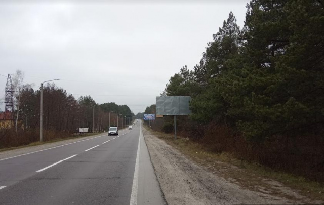 Щит 6x3, а/д М10 Краківець Львів 35+900 км праворуч Вїзд в м.Новояворівськ з м.Яворів (біля Мрео в сторону кордону) Щит 6x3, а/д М10 Краківець Львів 35+900 км праворуч Вїзд в м.Новояворівськ з м.Яворів (біля Мрео в сторону кордону)