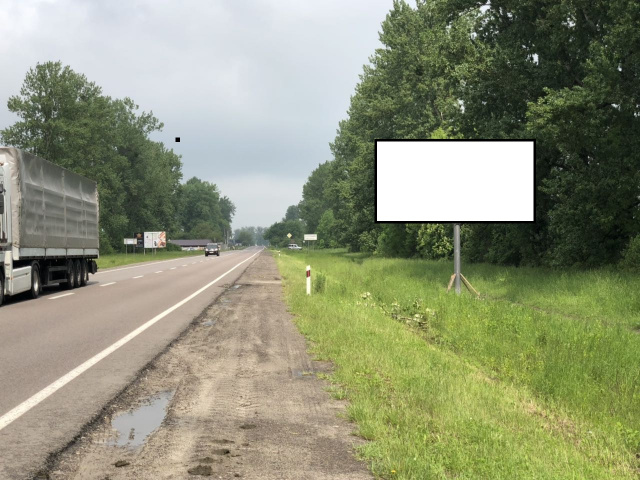 Щит 6x3, а/д М09 Тернопіль-львів-Рава-Руська 149+350 праворуч Жовківський р-н с.Сопошин перед м.Жовква Щит 6x3, а/д М09 Тернопіль-львів-Рава-Руська 149+350 праворуч Жовківський р-н с.Сопошин перед м.Жовква