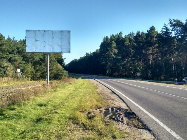 Щит 6x3, а/д М10 Краківець Львів 50+600 км праворуч Вїзд в м.Яворів з м.Новояворівськ (біля Мийки) Щит 6x3, а/д М10 Краківець Львів 50+600 км праворуч Вїзд в м.Яворів з м.Новояворівськ (біля Мийки)