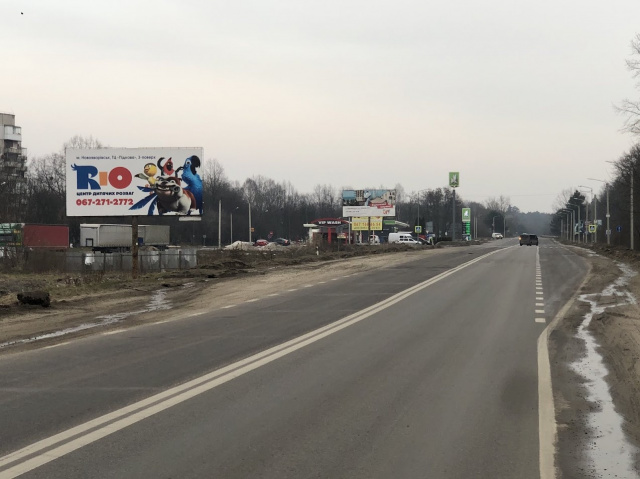 Щит 6x3,  а/д М10 Краківець Львів 34+350 км Праворуч,обїзна дорого м.Новояворівськ біля АЗА ОККО та WOG